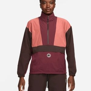 Nike Sportswear RevolutionWomen's Sports Utility 1/2-Zip Jacket